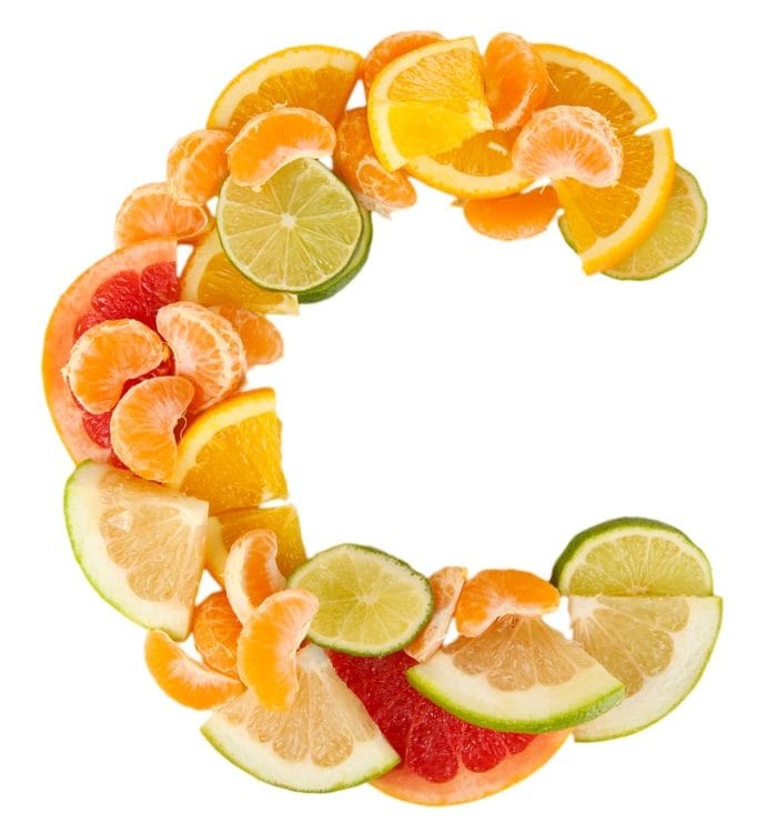 Vitamina C, illuminante naturale