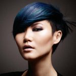 Capelli blu: a chi stanno bene e come si fanno