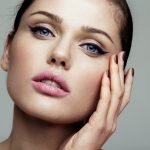 Eyeliner: dimmi che forma di occhi hai e ti dirò come metterlo