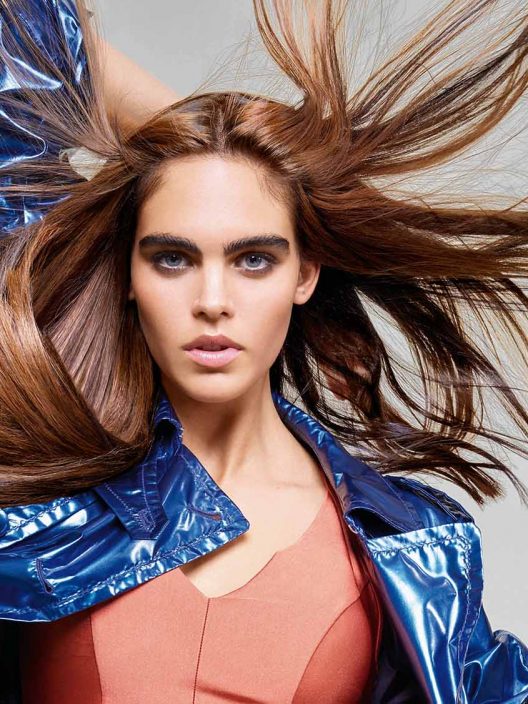 Lunghezze oversize, frange e colori intensi: ecco le tendenze capelli per l’autunno inverno 2019 2020