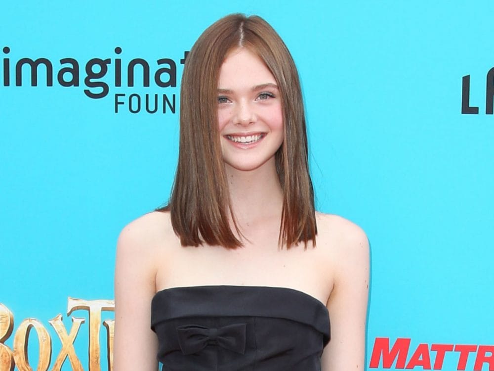 Elle Fanning è un’estate chiara perché bionda naturale, il castano scuro potrebbe sovrastarla, m