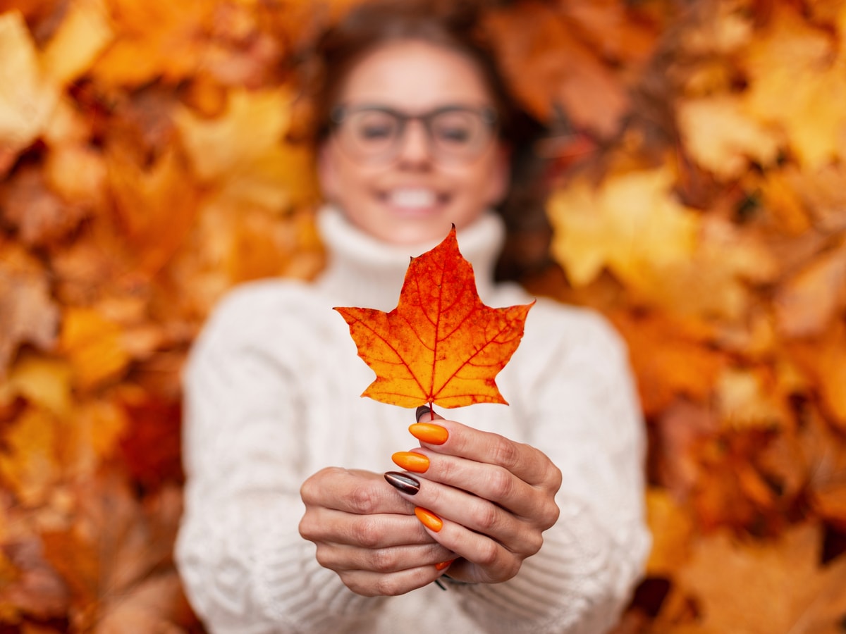 Manicure d’autunno: i colori migliori per tutta la stagione