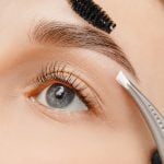 Come disegnare sopracciglia naturali: consigli di make up e prodotti