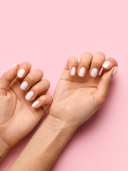 Le milky nails? Sono una delle ispirazioni dell’anno (da provare e riprovare)