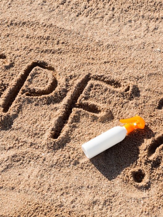 SPF: guida all’uso delle creme solari con le risposte a tutti i dubbi