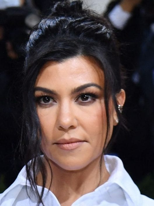 Il matrimonio di Kourtney Kardashian? È l’occasione per analizzare i beauty look della famiglia