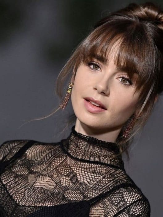 Sempre chic, sempre d’ispirazione: che incanto il beauty look di Lily Collins