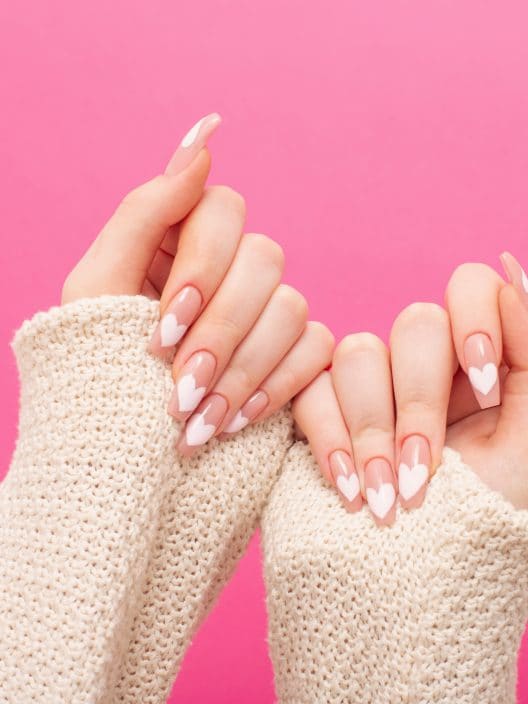 Coquette Nails: l’ultimo trend virale su TikTok