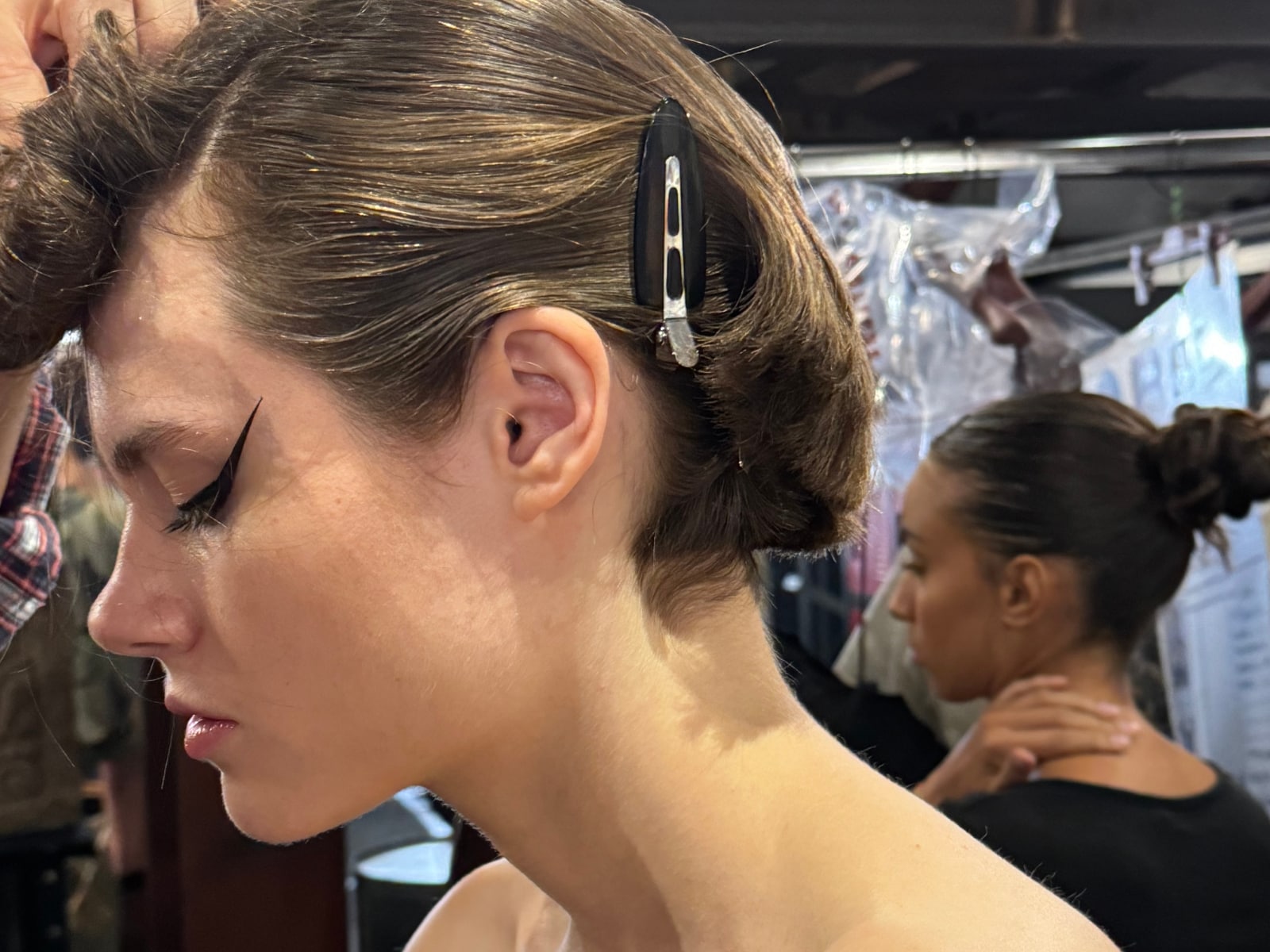 Tendenze Beauty: il futuro della bellezza per la Primavera Estate 2025 dai backstage beauty della MFW